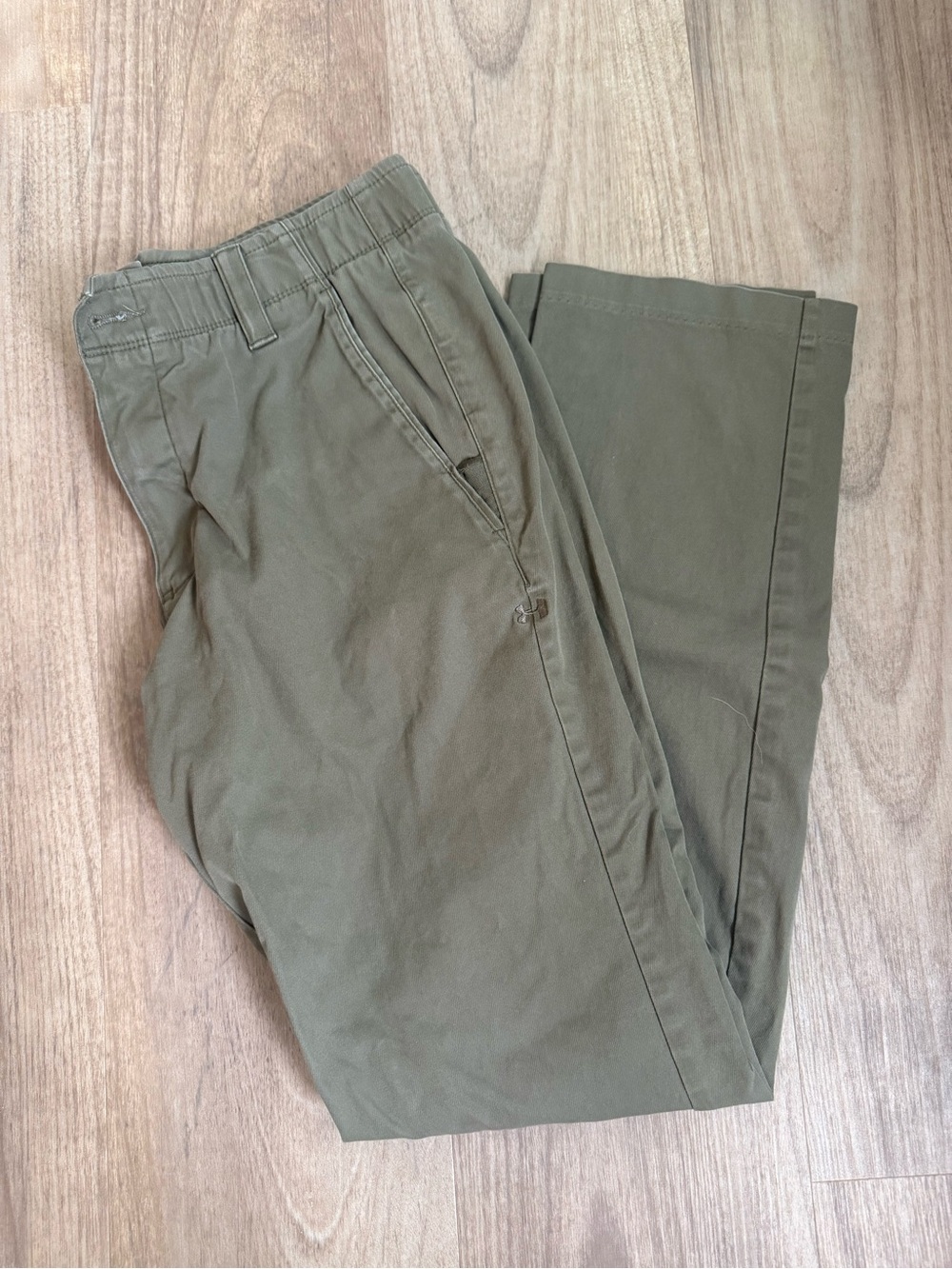 Men’s underarmour chino pants 34x34